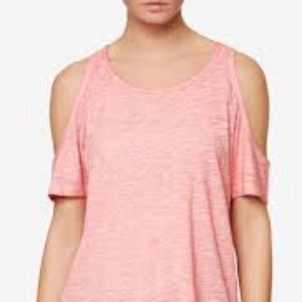 Sanctuary Heathered Cold Shoulder Pink Top